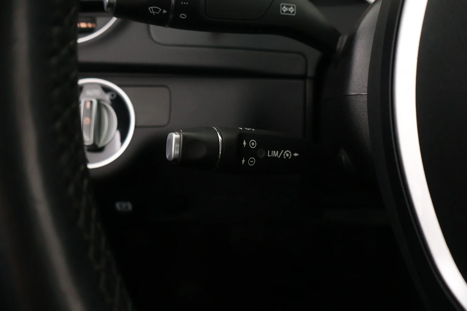 Car Image - 2ECqIxFYmzj14c2XijQuZD