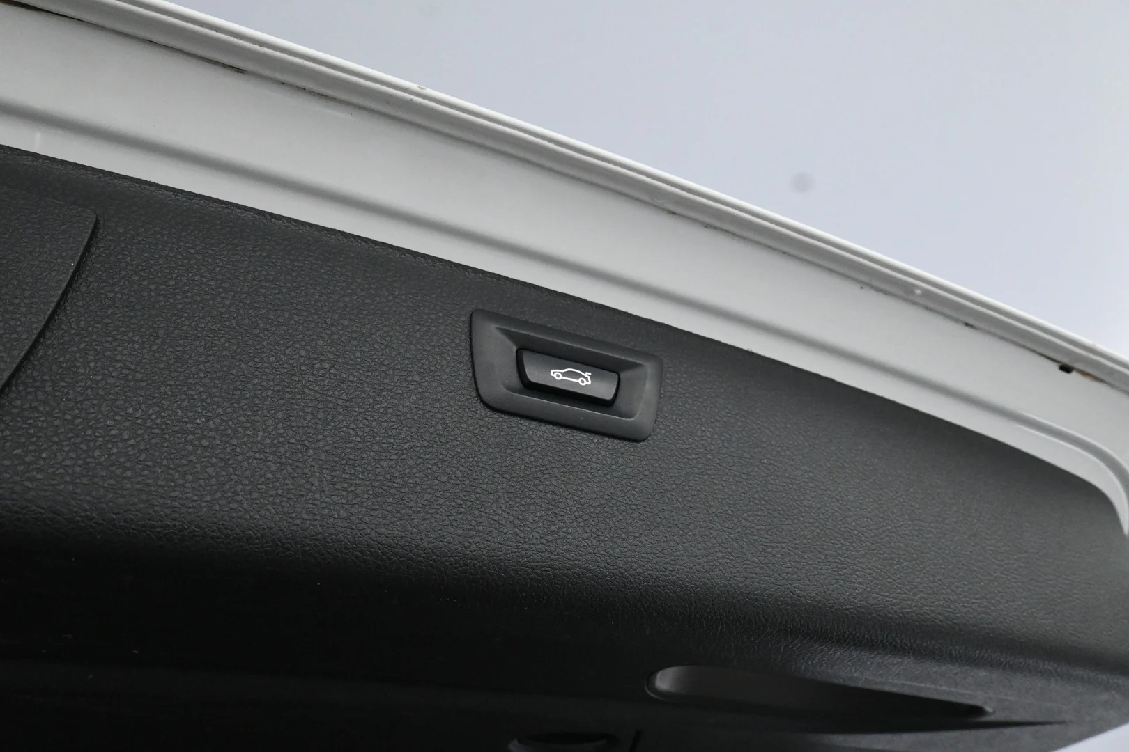 Car Image - 5ToAsSmFsIOakFL44jKu3h
