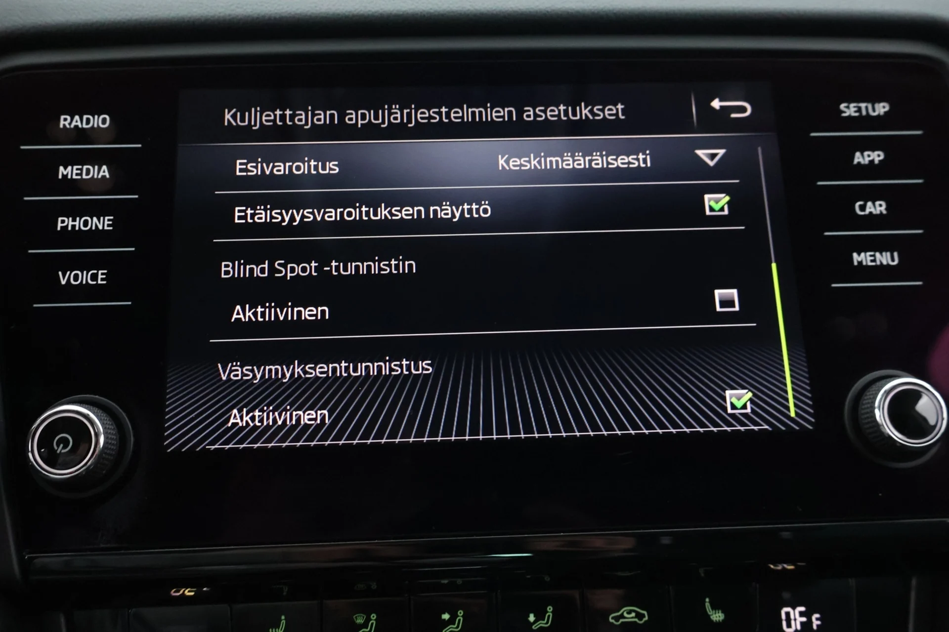 Car Image - fn9BFS38SKJxmYdHuAEc6