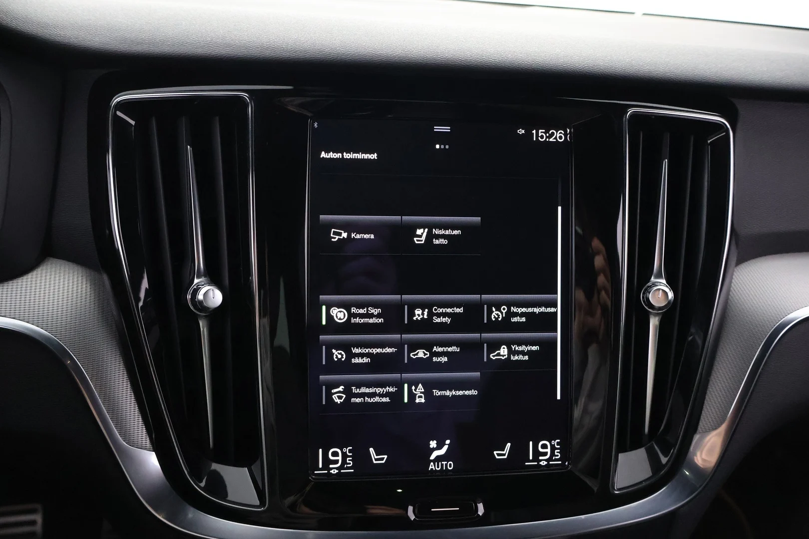 Car Image - 1Fpq9bJEU2MzFkSznXvD6h