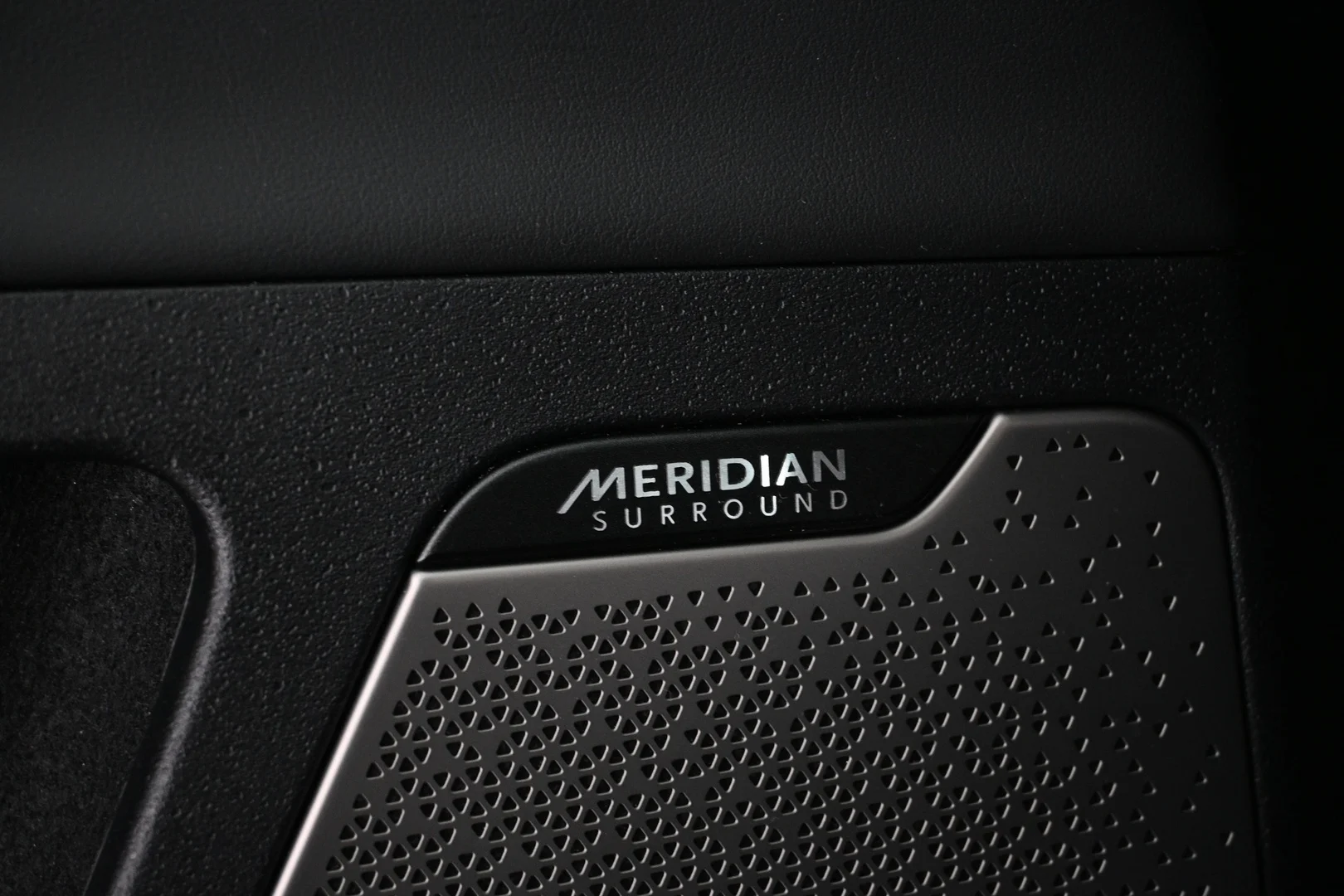 Car Image - 3TyiBY2lCol9xh9y7TNQeK