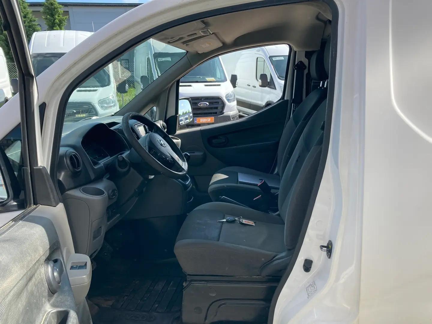 Car Image - 5yDuwsIdQCFk0UH4DMqt6x