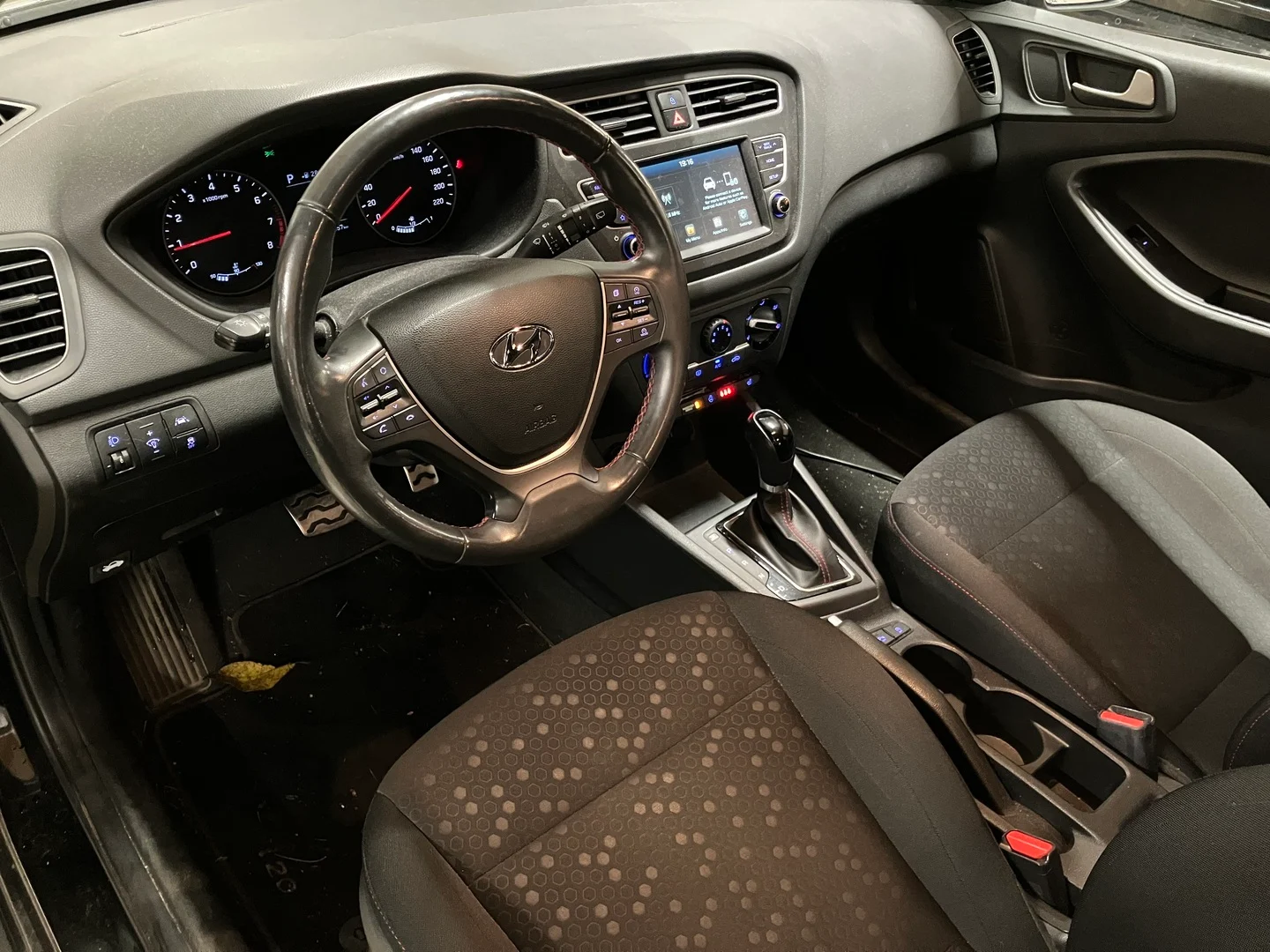 Car Image - 6kdyXA4WXjbPybtJubuThM