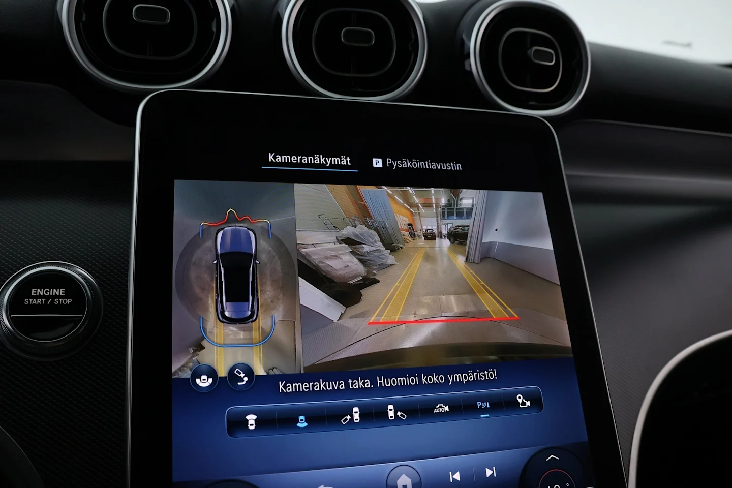 Car Image - XB5803OB68LWAvmxc8g6A