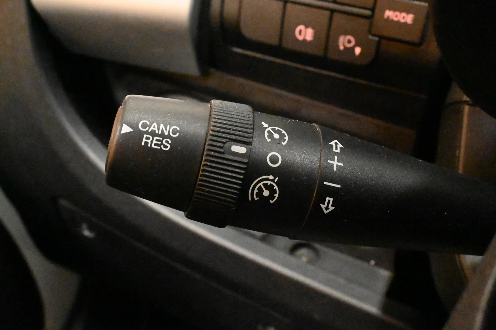 Car Image - r70oq0DdFb3lXrDsV44un