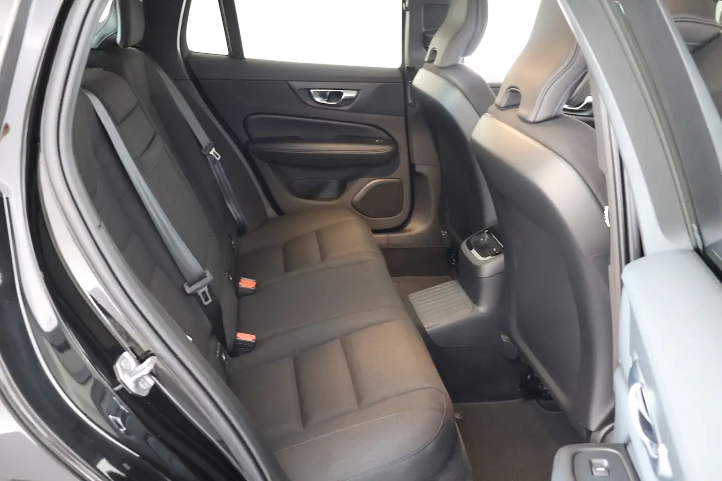 Car Image - 15hmdbm0guGGTWv96GkkPo