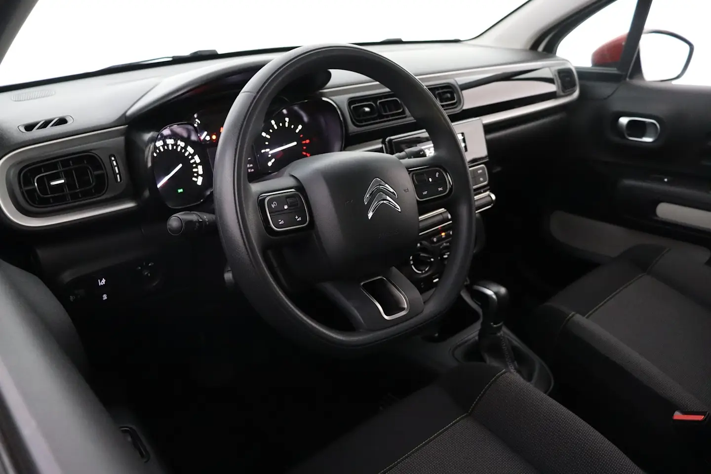 Car Image - 1THzRpAftzVN0XVkCdroby