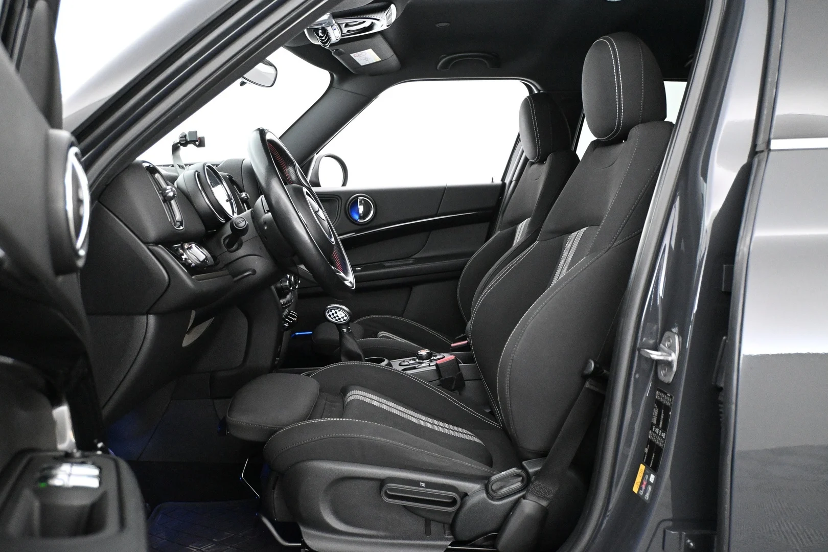 Car Image - 4HUTz1H6Clo1RrxEE4EAVk