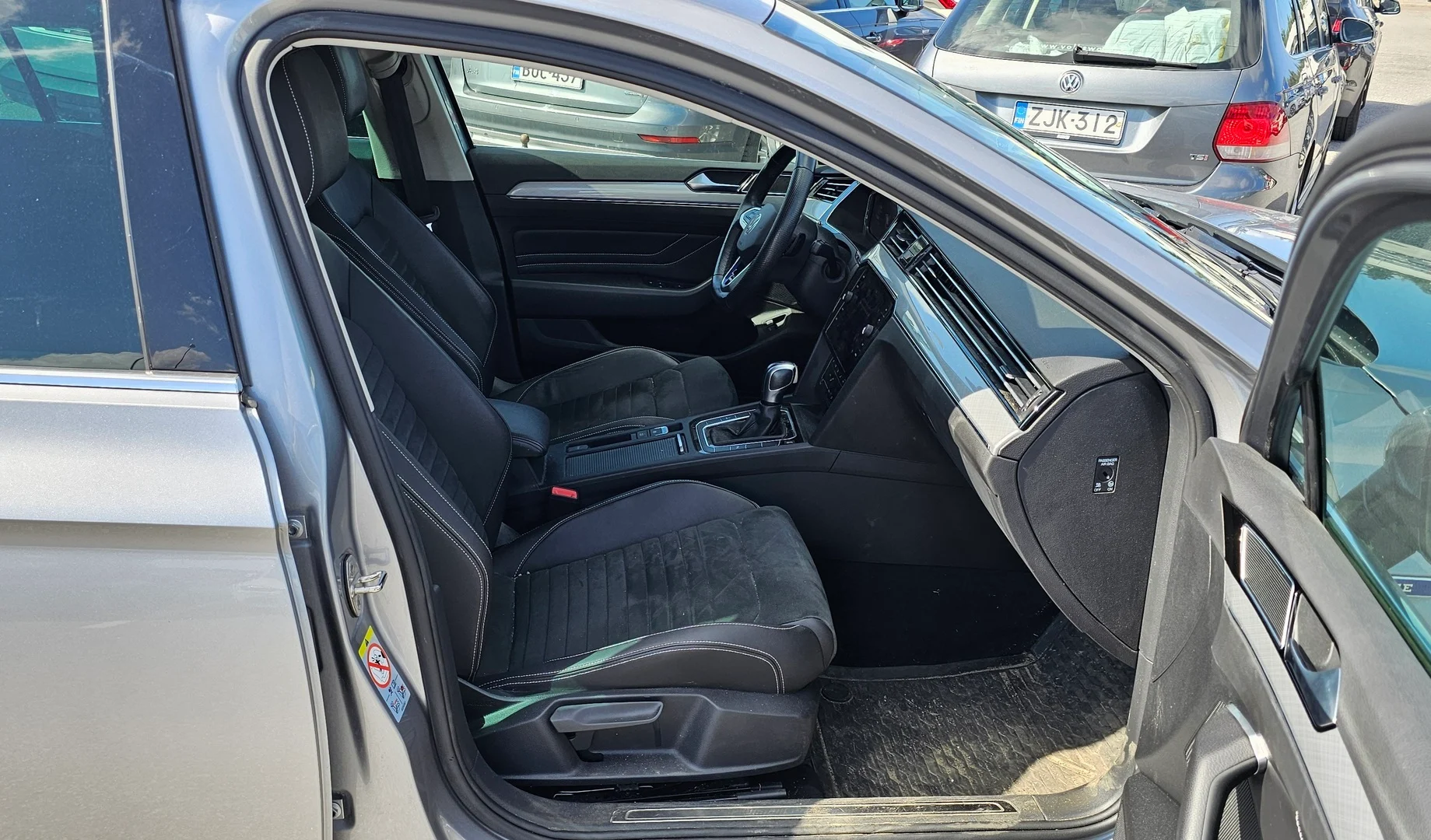 Car Image - 5Dy2IOoS73S0hmByXtOaBh