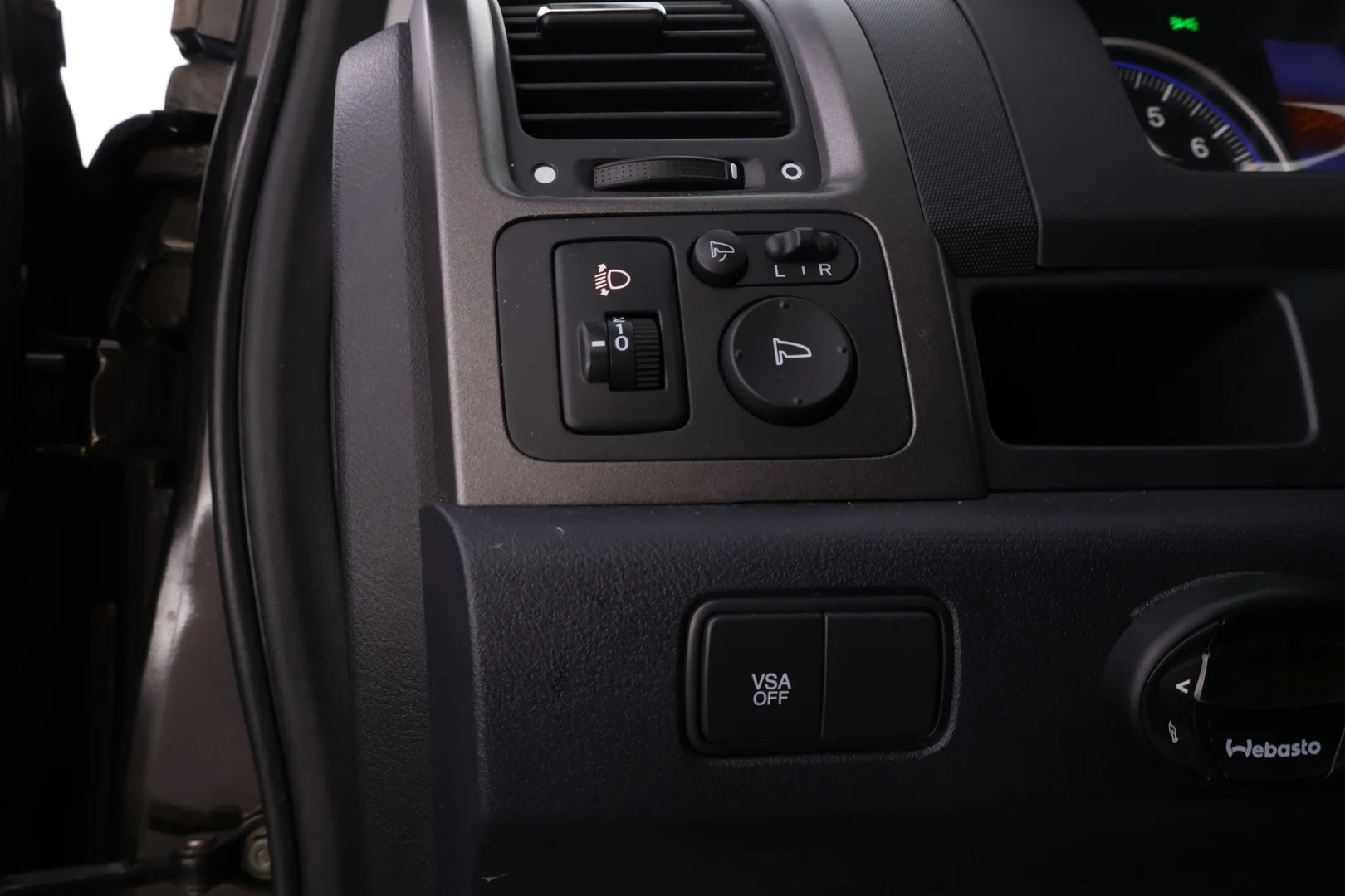 Car Image - 5yP4lsd0k2sMbUNHuAVIGo