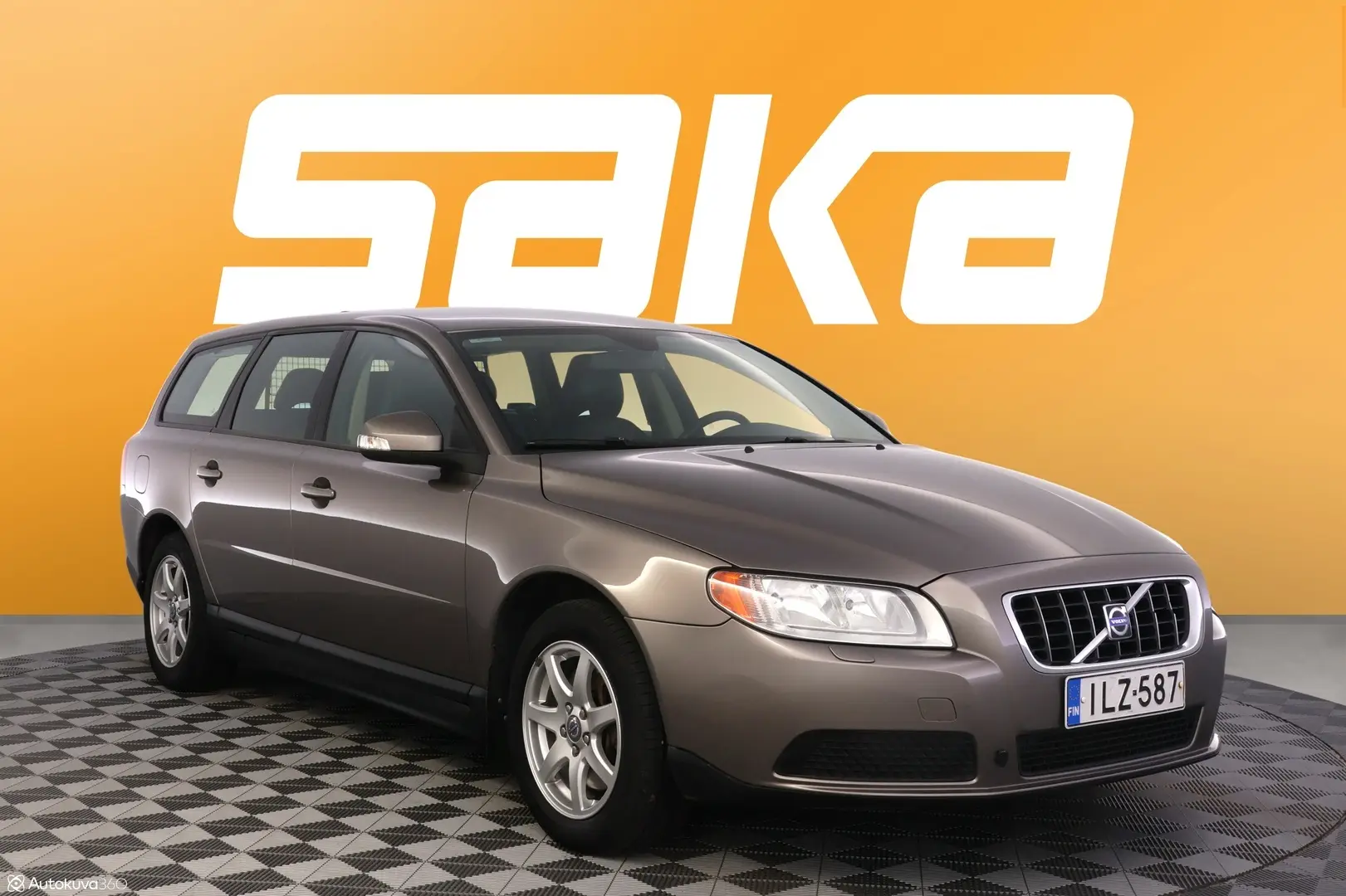 Car Image - e9DVzcqm4kkaPg2FNxUNx