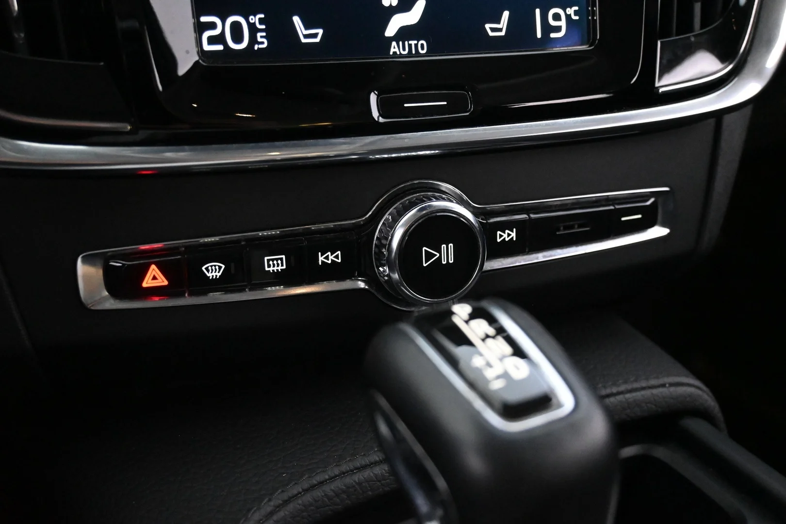 Car Image - GCHm4WbyRukcbcmlFtnXM
