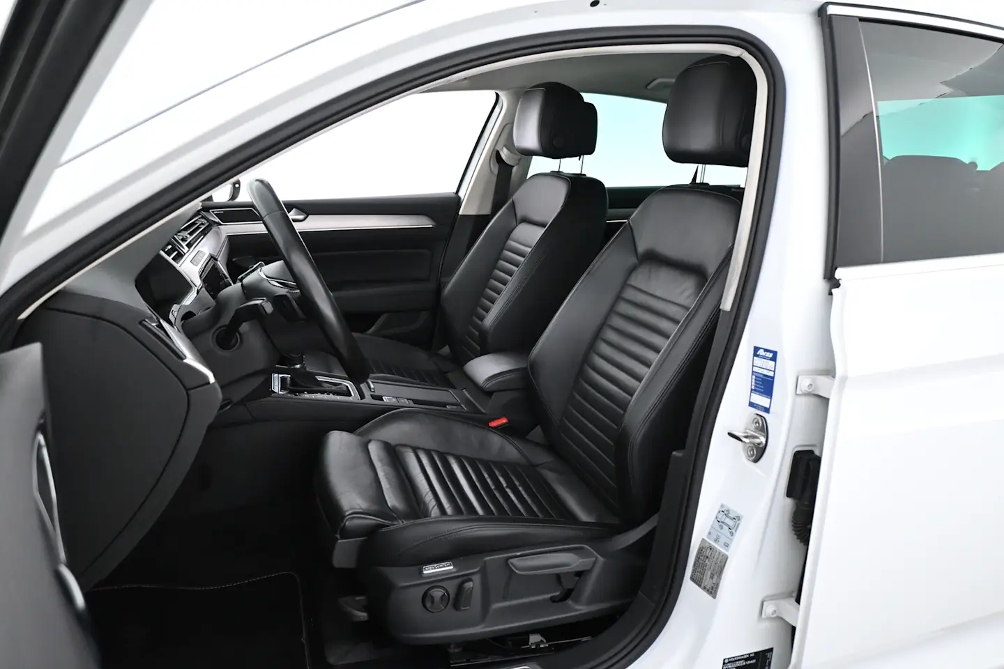 Car Image - 6BphN6vWbMLKPBJg4uMnvz
