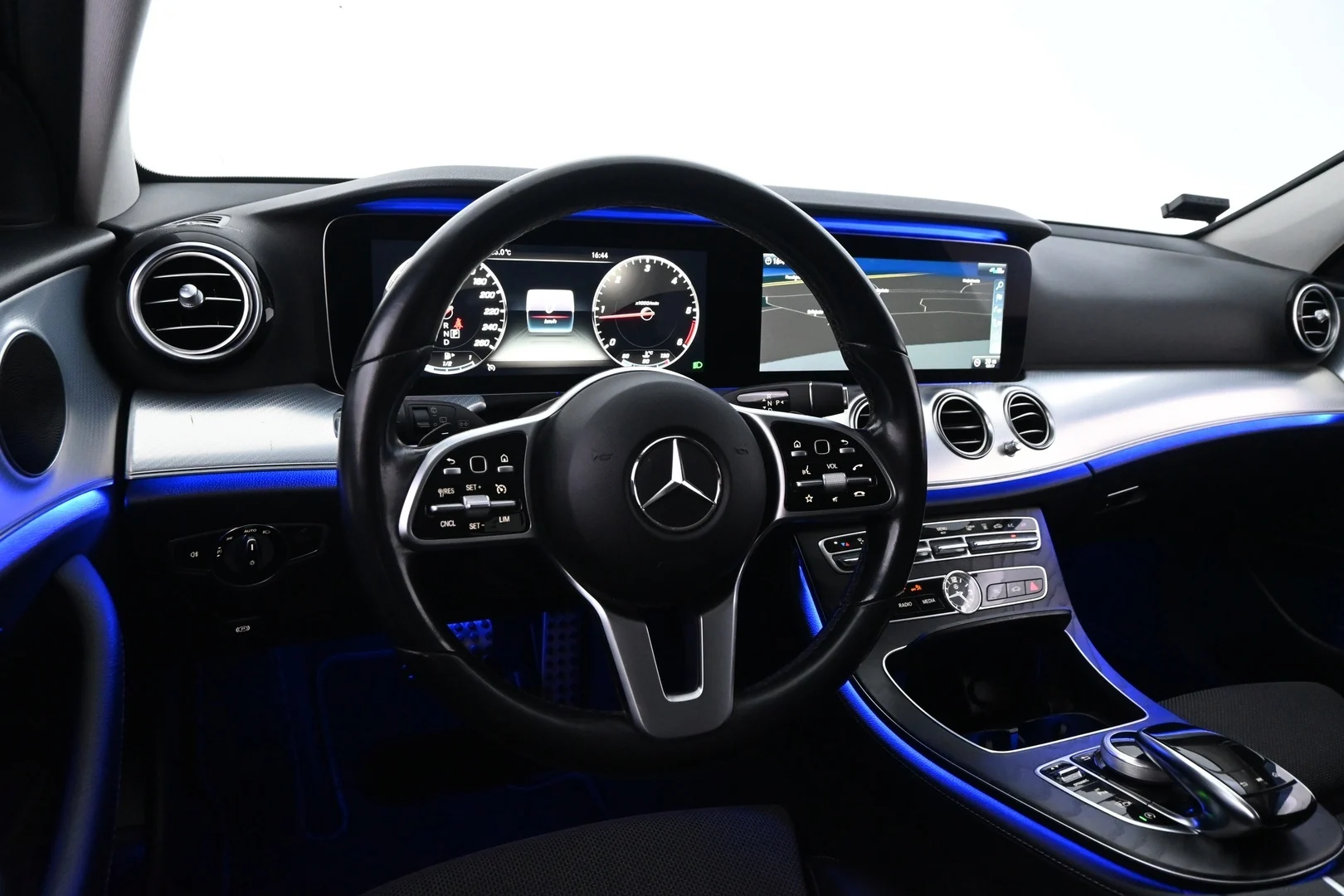 Car Image - e4D1byhqctysAf8PQATed