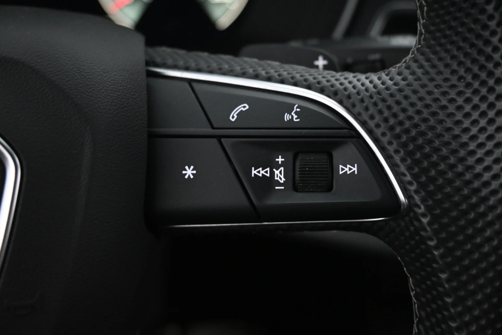 Car Image - EIEKUhBMwKNfCOkYIwOe0