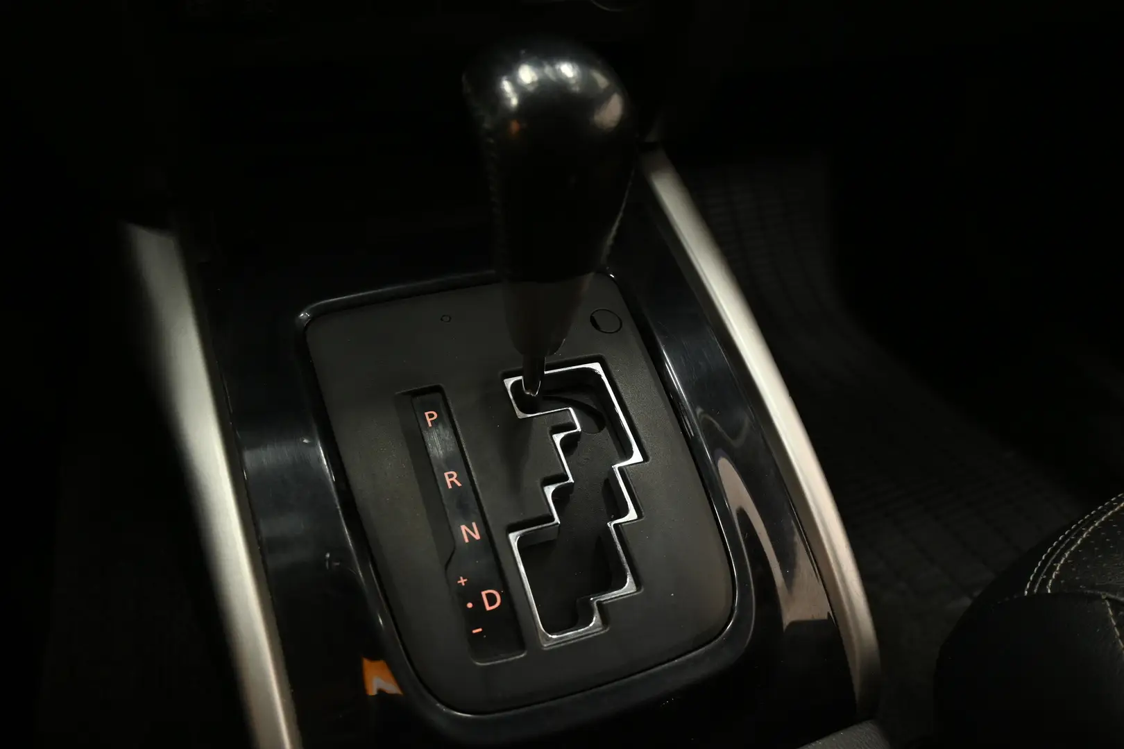 Car Image - 3ynlMkcD7IYbDmWaYdHtzC