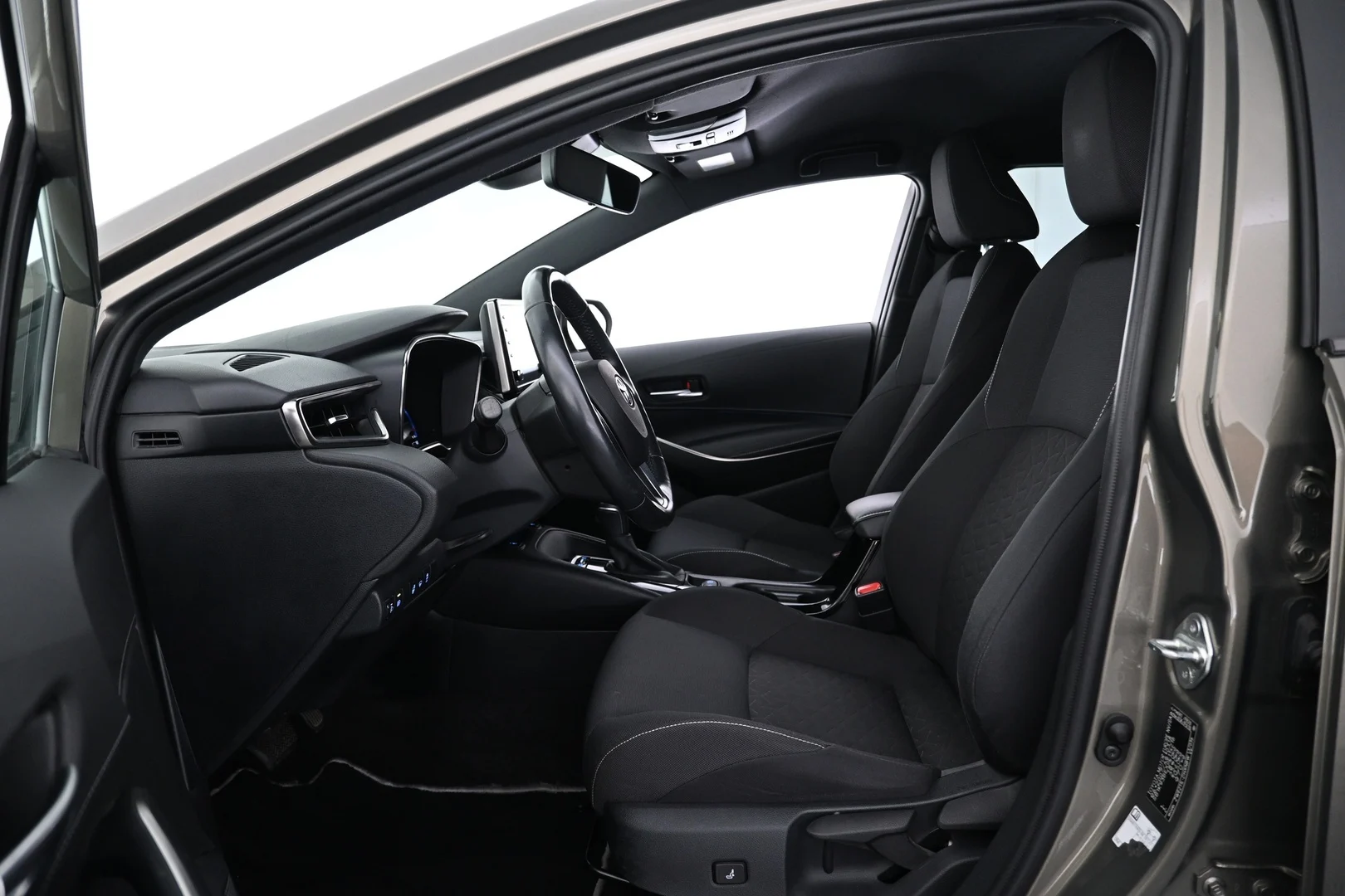 Car Image - 4p9RcB2dqiFupFyNvNWow8