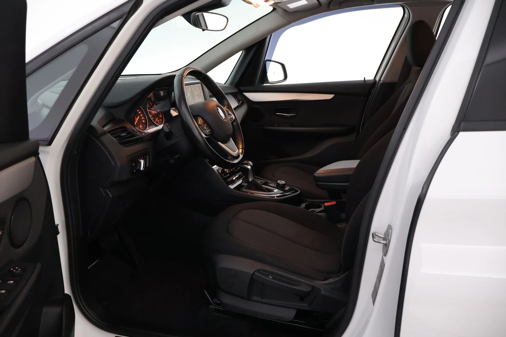 Car Image - 4BECKufP0eTepOBC0YzByB