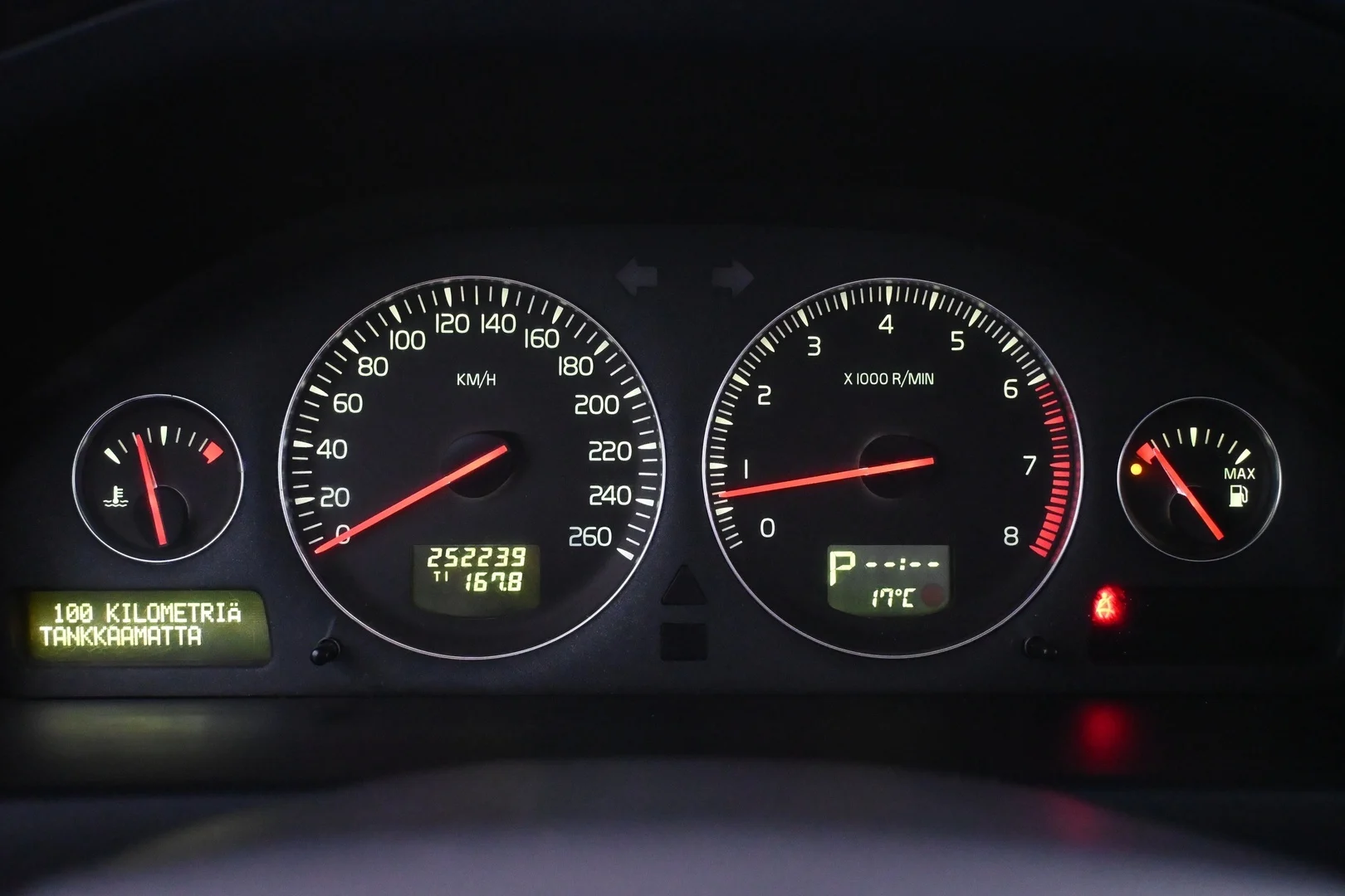 Car Image - 46sR8RsazoSYHTTEc1nr3G