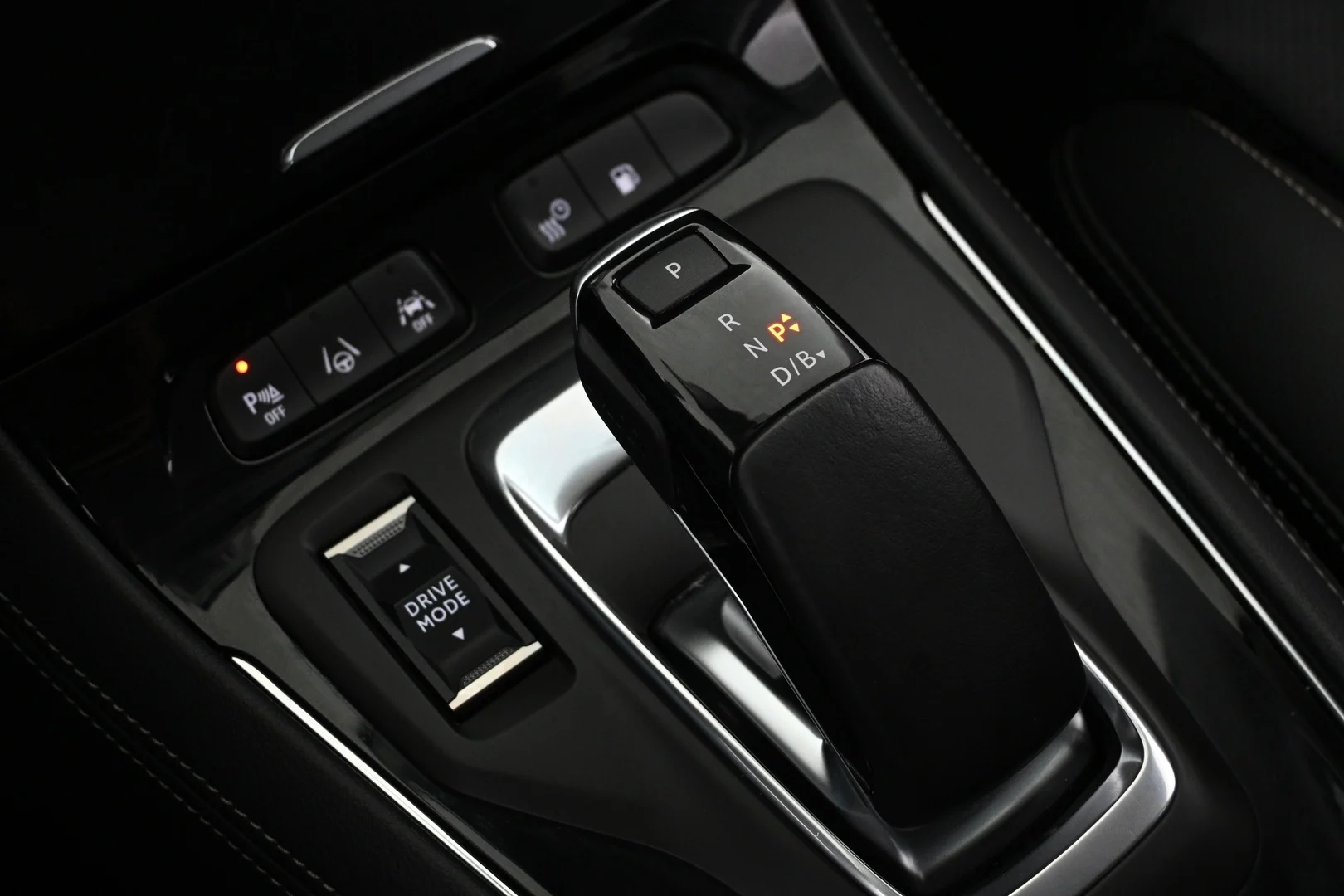 Car Image - 4nNTxu5lyhXcn0ghhPoxfH