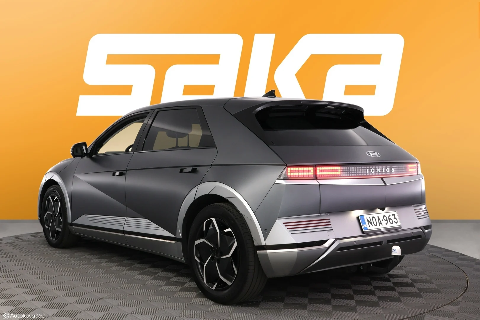 Car Image - 4hp1ZrA5sxmnMywvuzO4R7