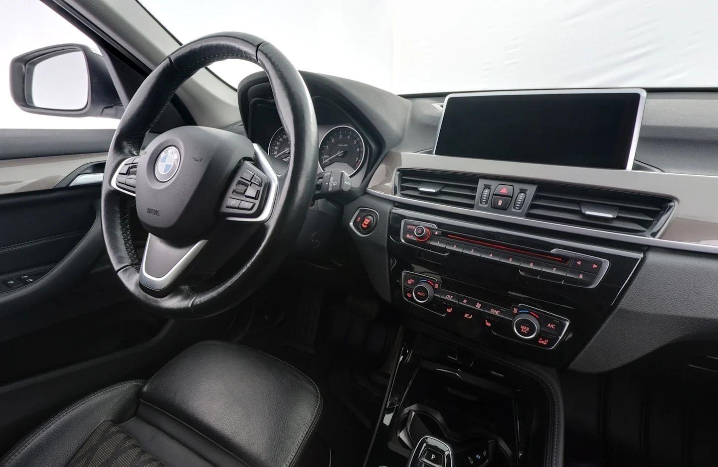 Car Image - 1GlbIiIakO5od6d8knT2CT