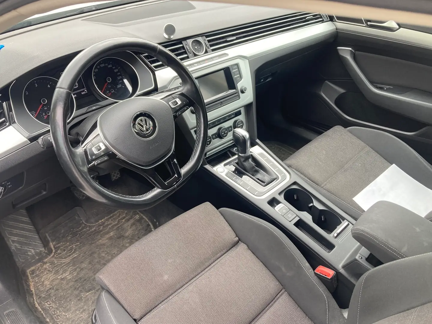 Car Image - 6TfaWg31z1WlVrZsIPfT1S