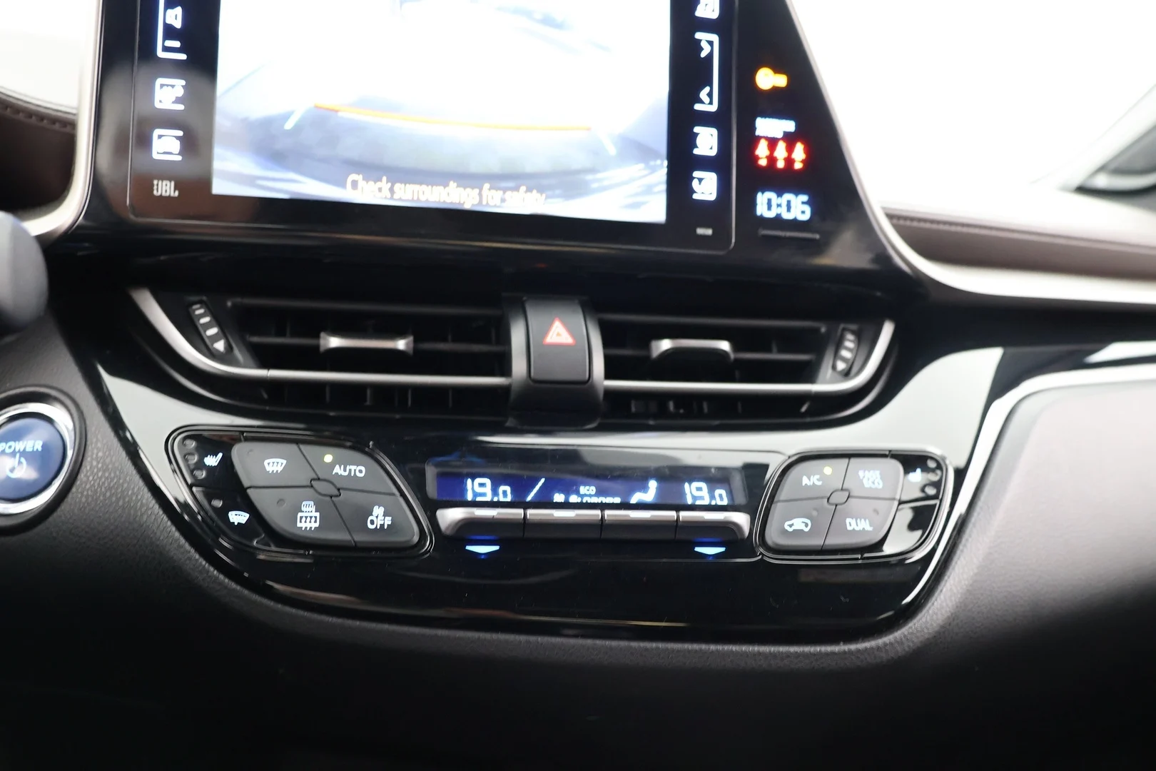 Car Image - w2AOy3omvNJ0c2dxHqdAF