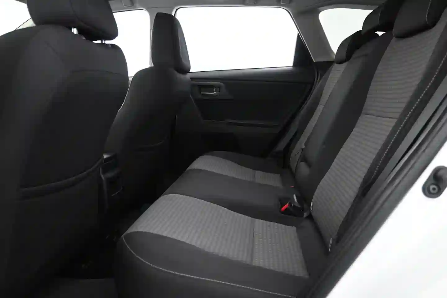 Car Image - 6LRH8kBw8y2PjkjJOlS2Ra