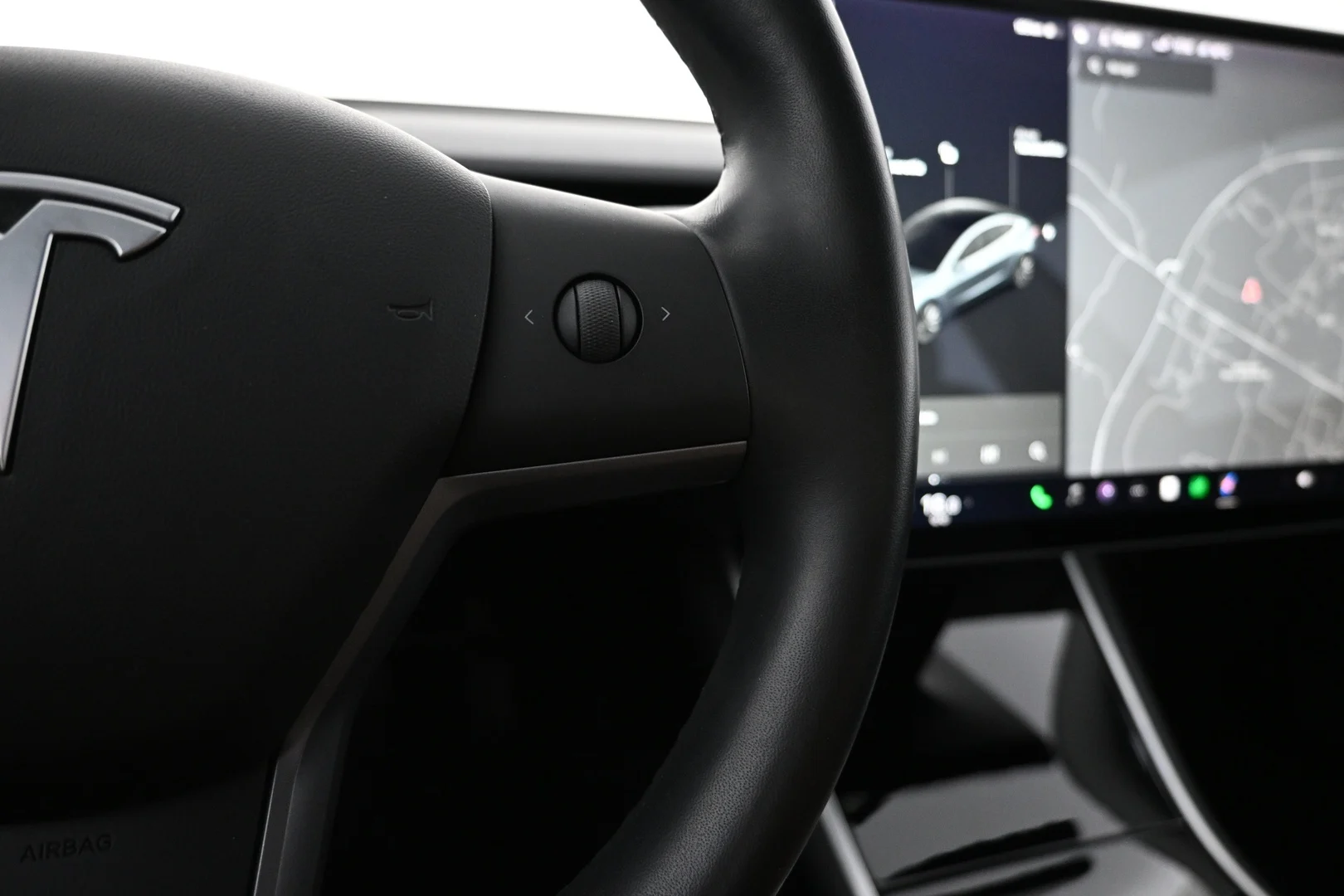 Car Image - 6yO62tBaD0GbaKLFwpF4UN