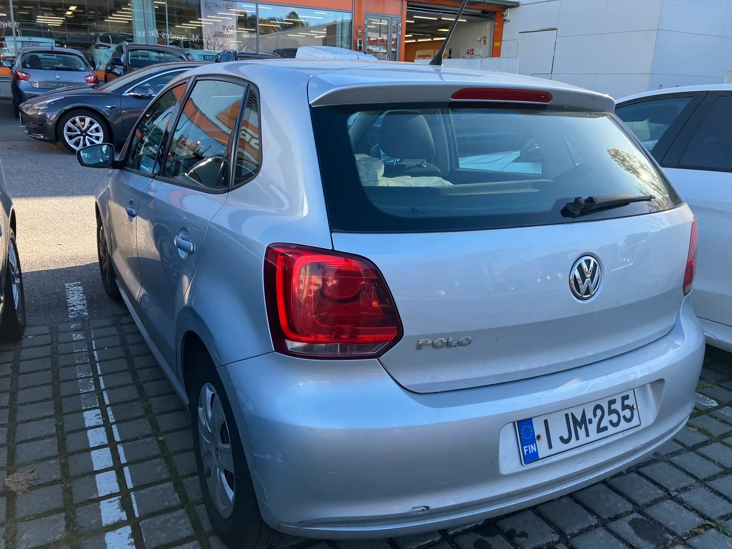 Car Image - tPxeWvKCTBG5EJccyfNoC