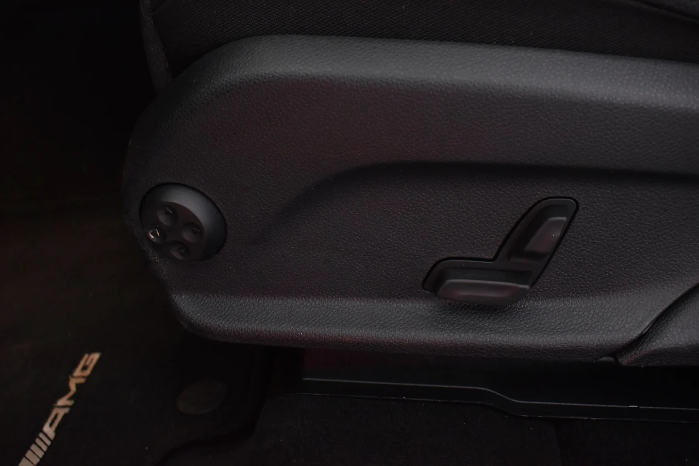 Car Image - RLCnEQRn3Cz2TgY39MSnq