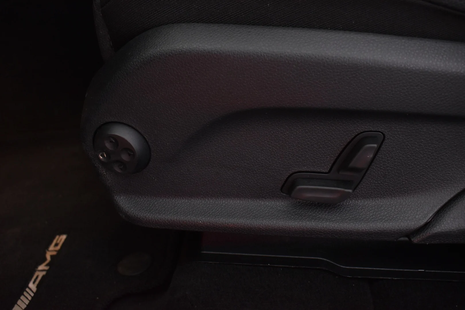 Car Image - RLCnEQRn3Cz2TgY39MSnq