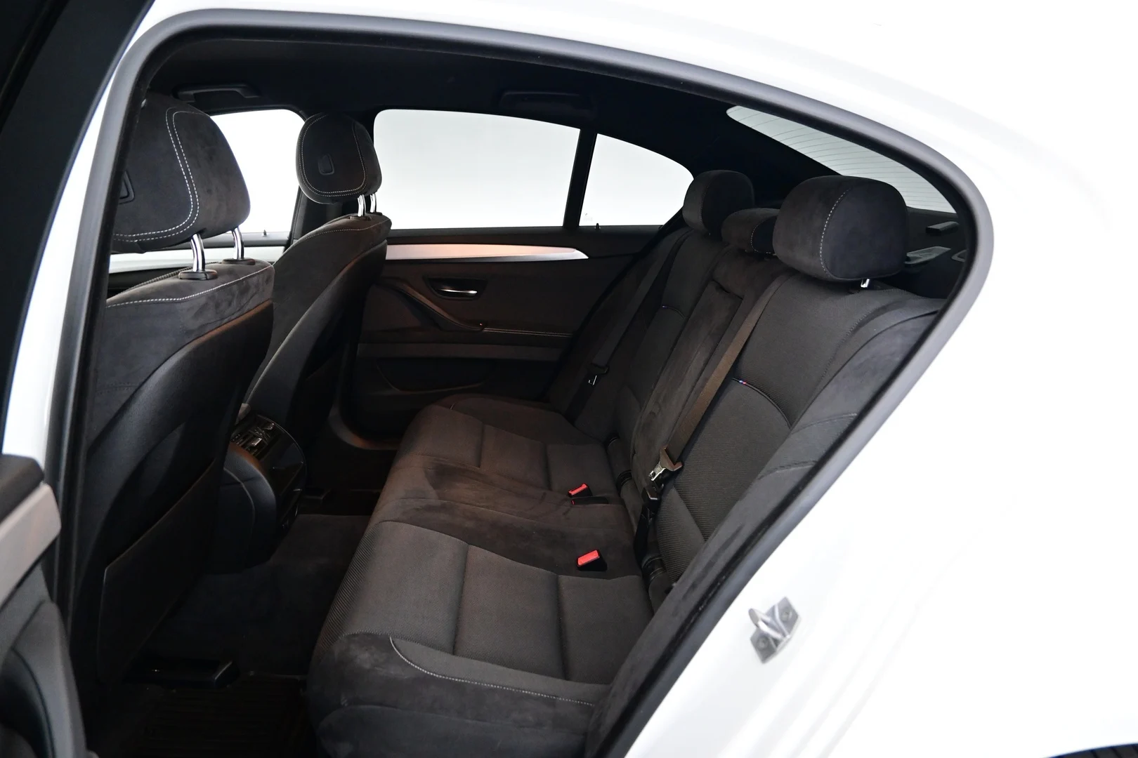 Car Image - 7fdcYhyGRQIRXVz9WnxmaA