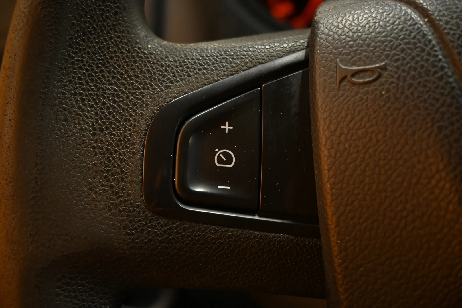 Car Image - mQ8f8MdNaah5FYE0iC8lx