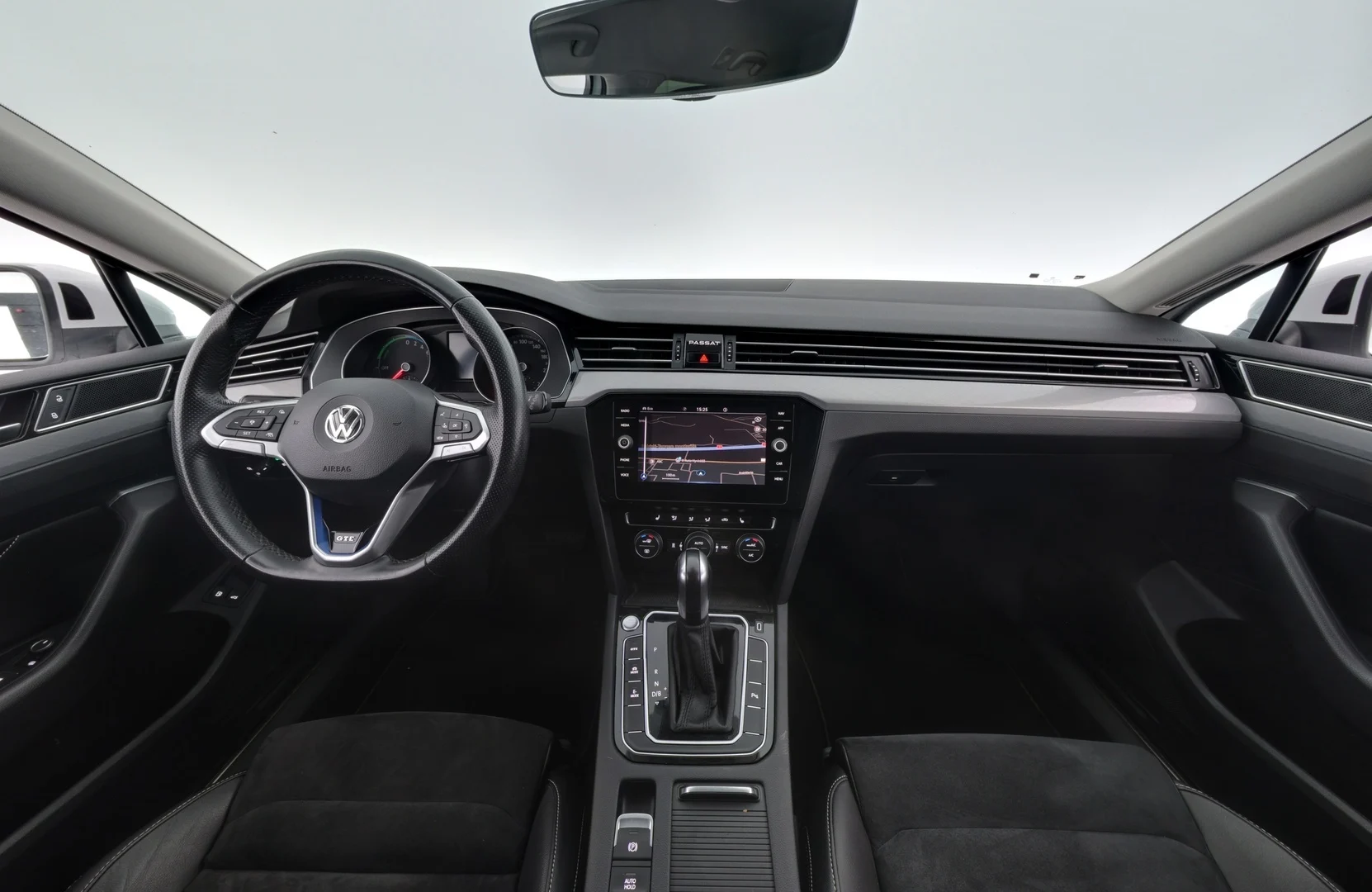 Car Image - 3ZcTS4GAyuLLJl7HdsAbTs