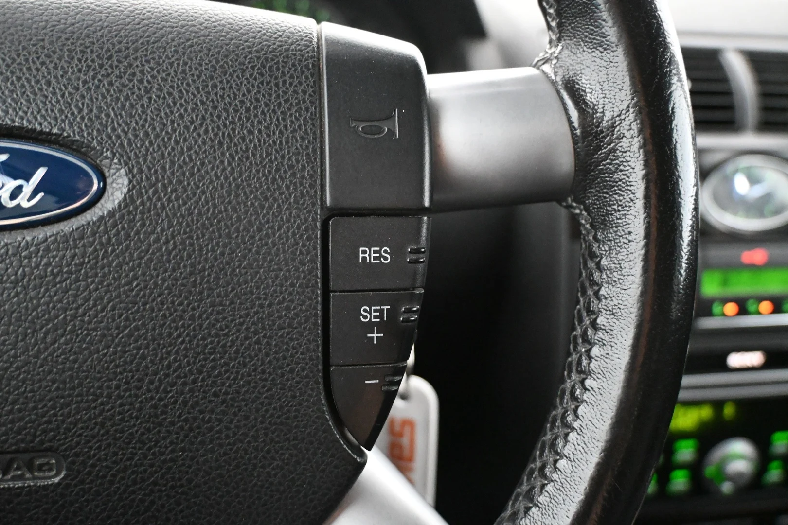 Car Image - 5gAyt9jIobS4YnGhNDXrJE