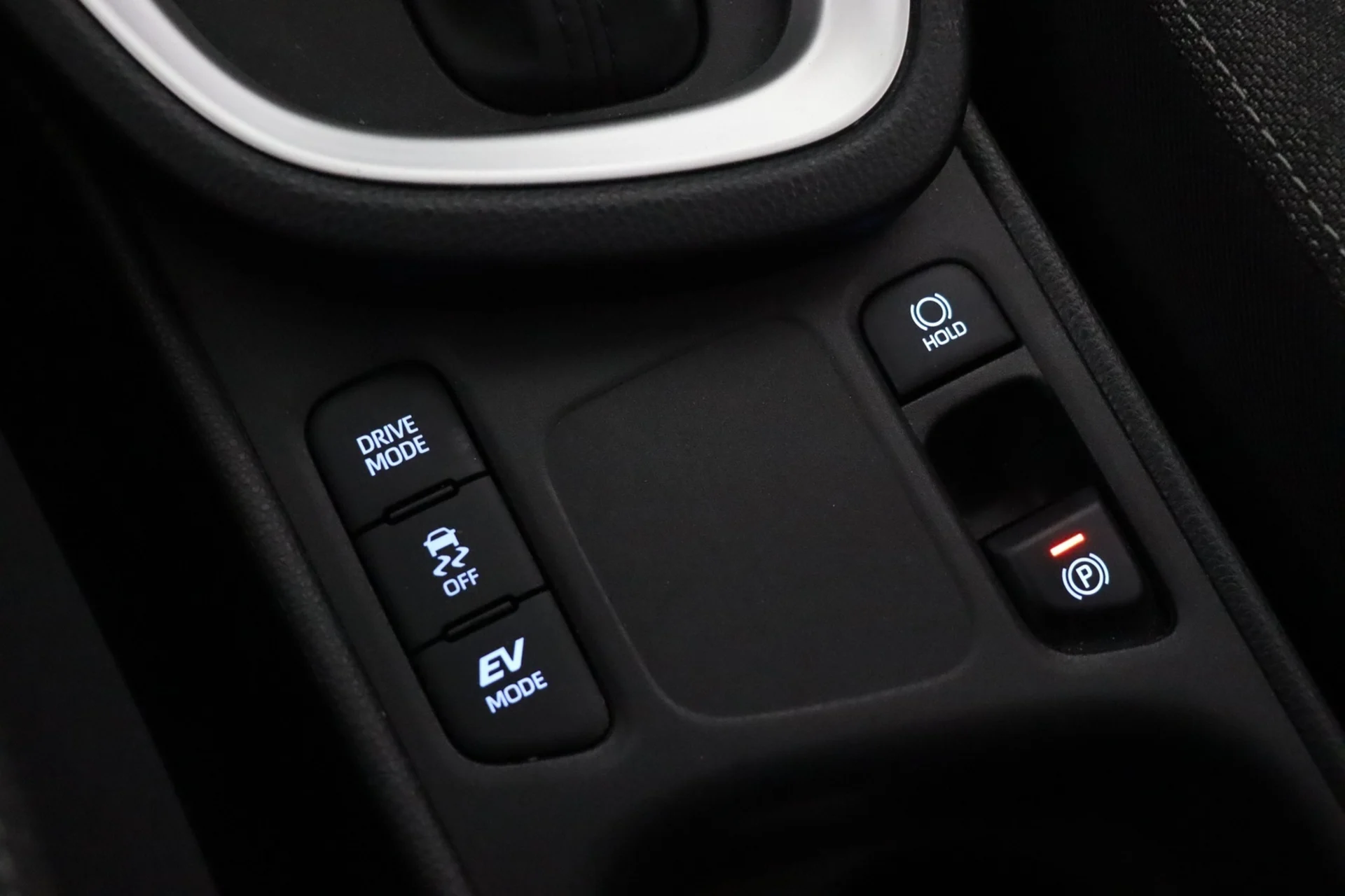 Car Image - 3NG0A74yxhmsk0lgjnt9j3