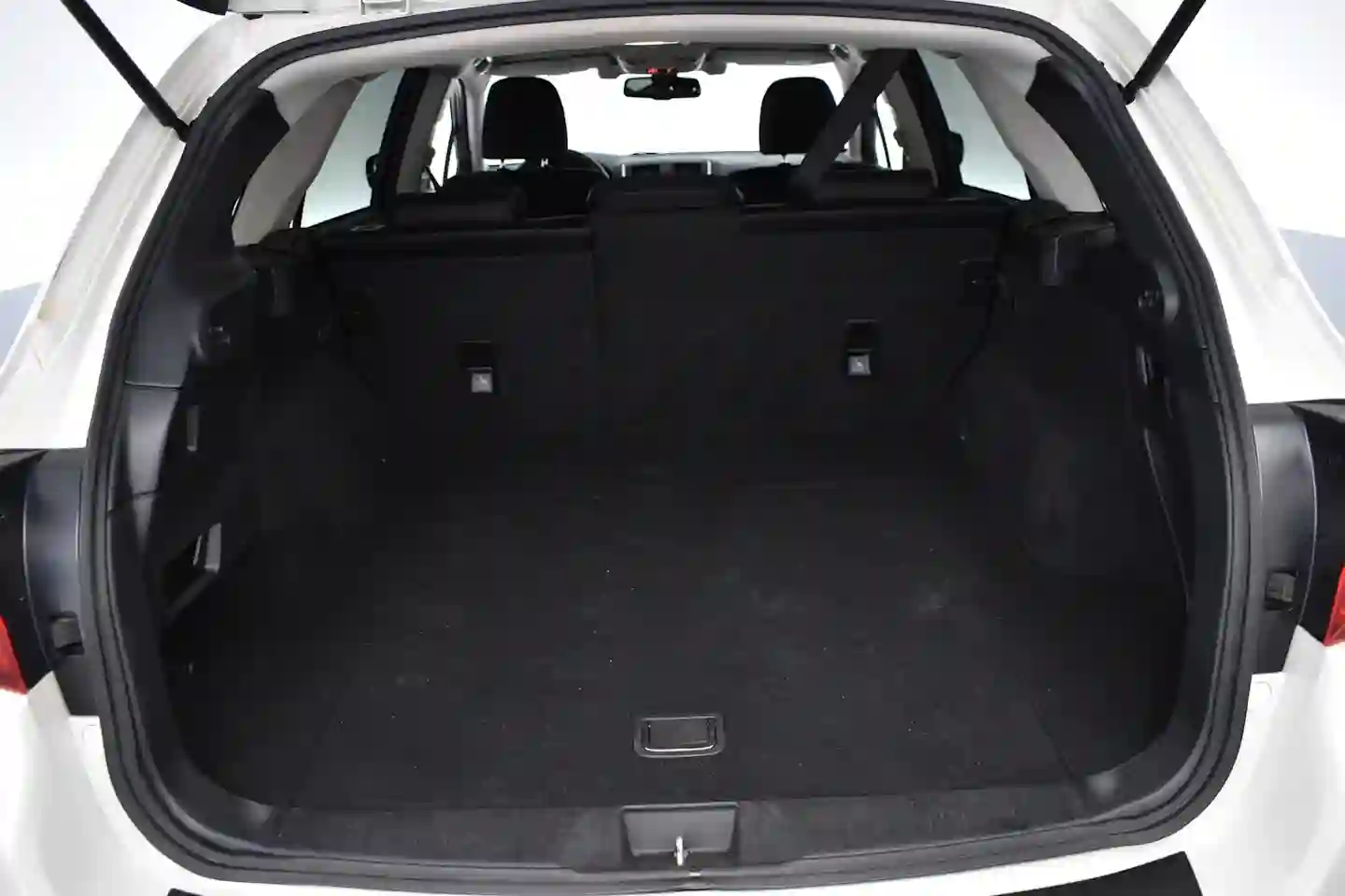 Car Image - 2XvFDS9OSBeKUG2pEWeJAl