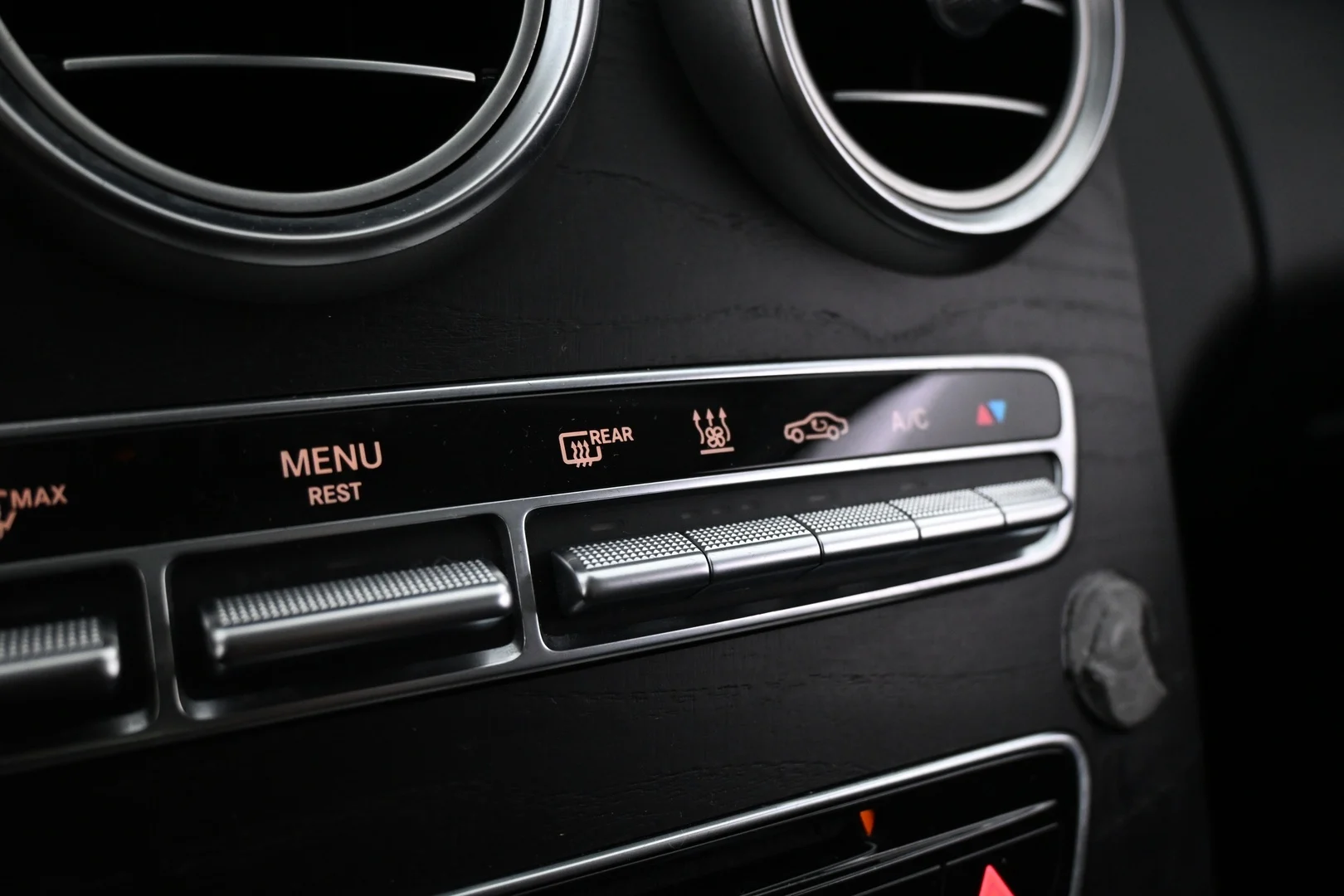 Car Image - 2kEhJ5WQv4aHlnbVle5uL4