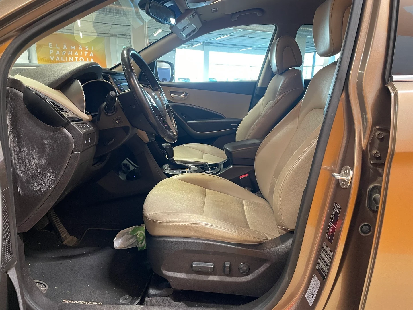 Car Image - 6v4qwP4yvHYENLs3DhmXGw