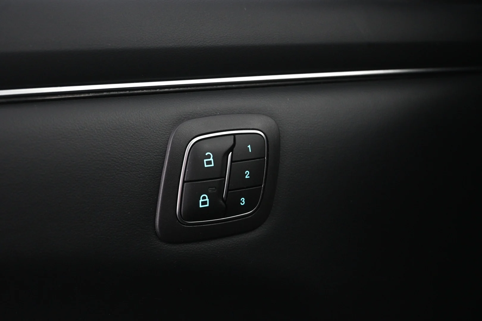 Car Image - 3eQueRkw8PMIJKHJzCA6HA