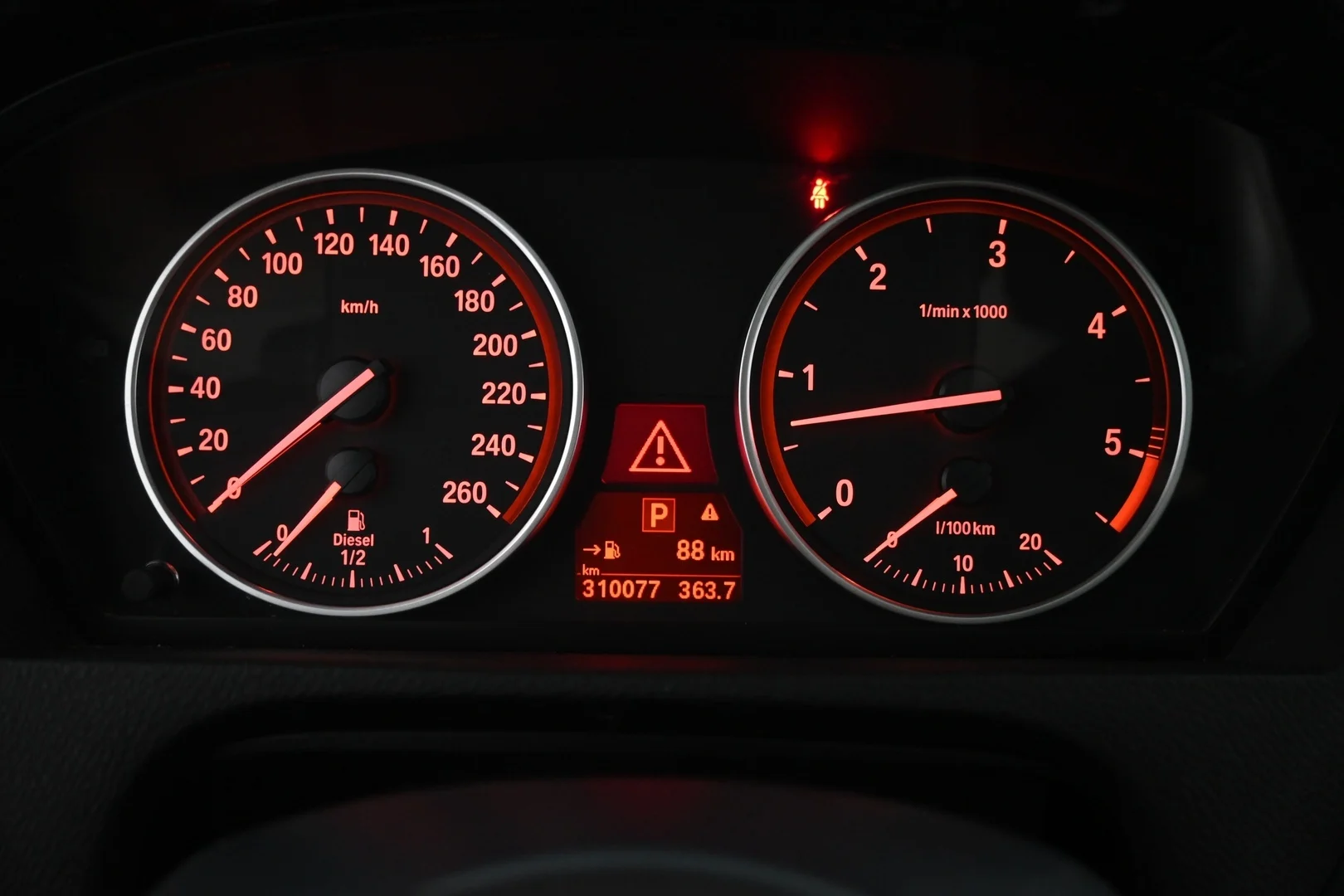 Car Image - 2aySMZtUiueZOIIRUPXIVL