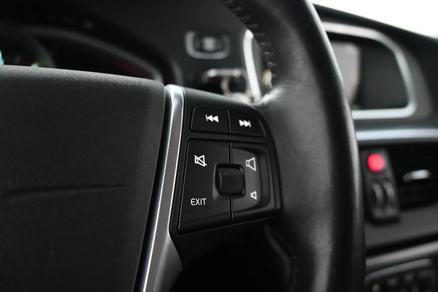 Car Image - 18dNbRg2yOPpUrLEi9sbYq