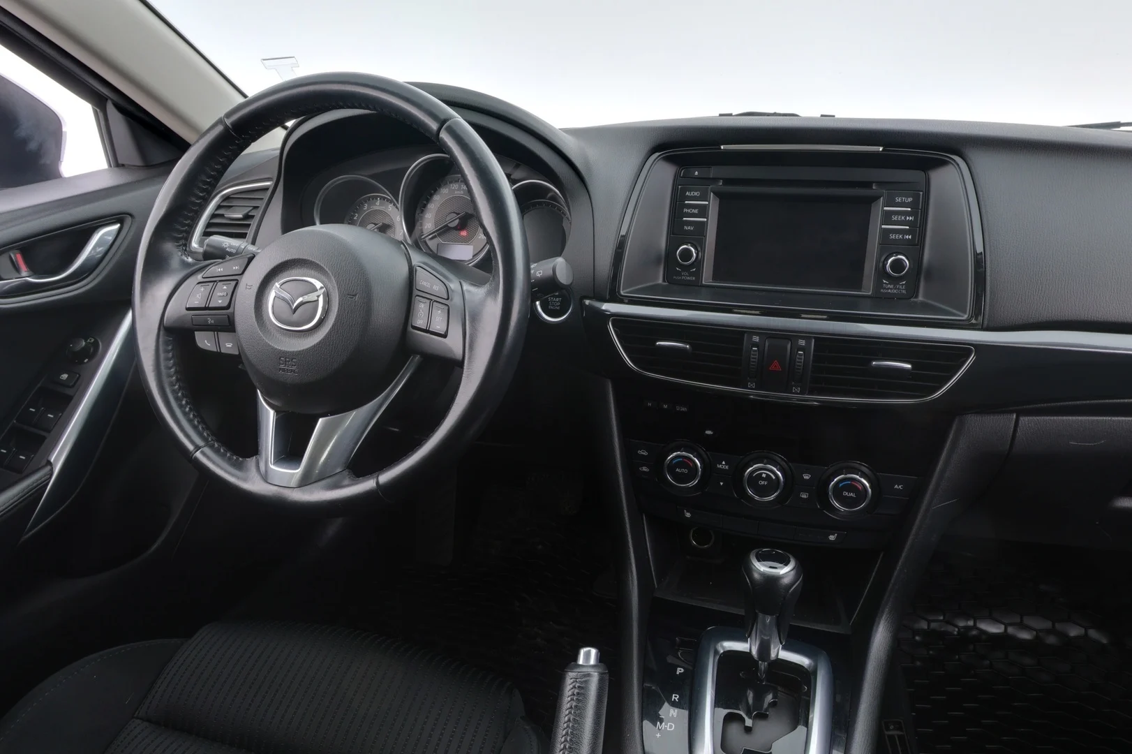 Car Image - 1U6e0tCref4gY6HSWURe5r