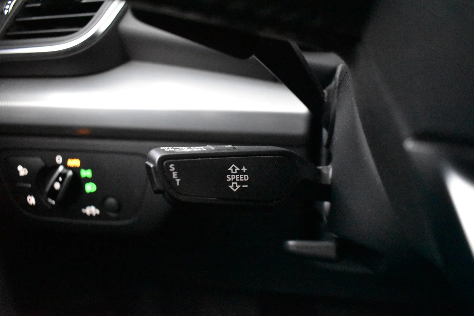 Car Image - 4fmlE00brmIn55Gu79ZtDH