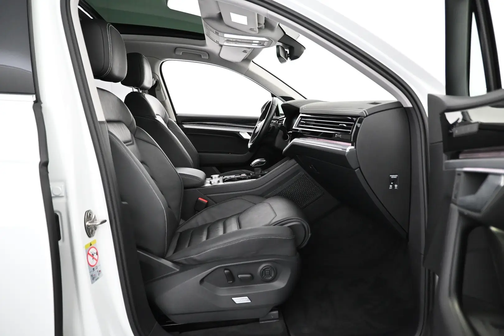 Car Image - 34GHuz6izc45g62k3u0Gqs
