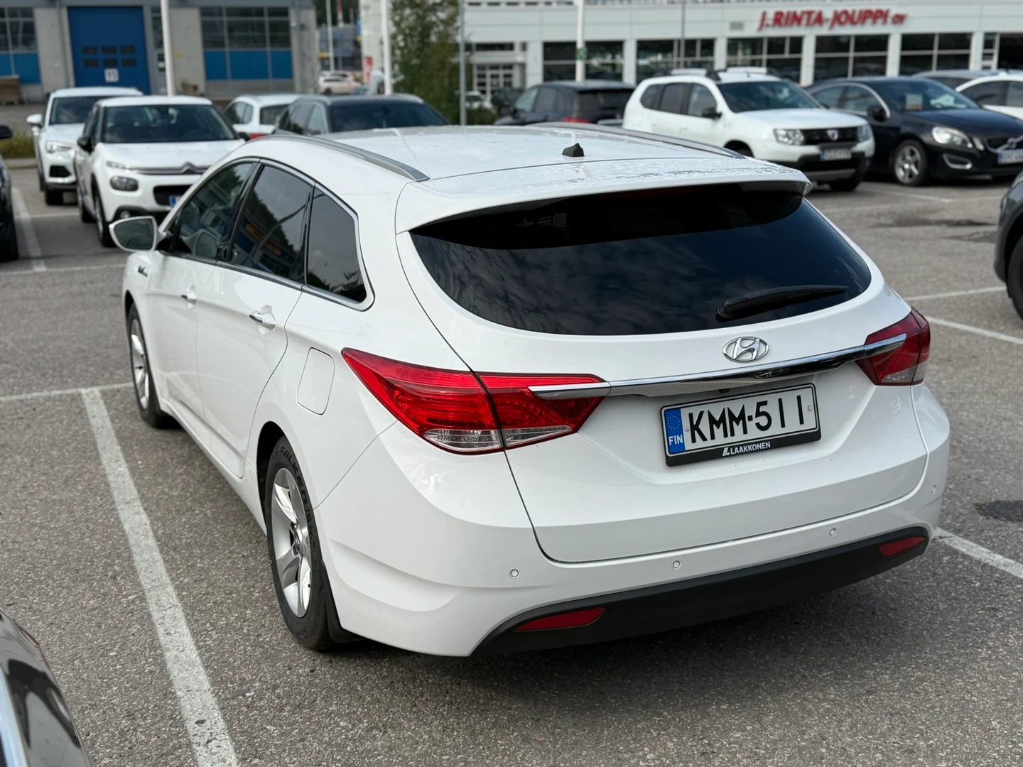 Car Image - 65flpQk69gZdfjJzxtGWeF