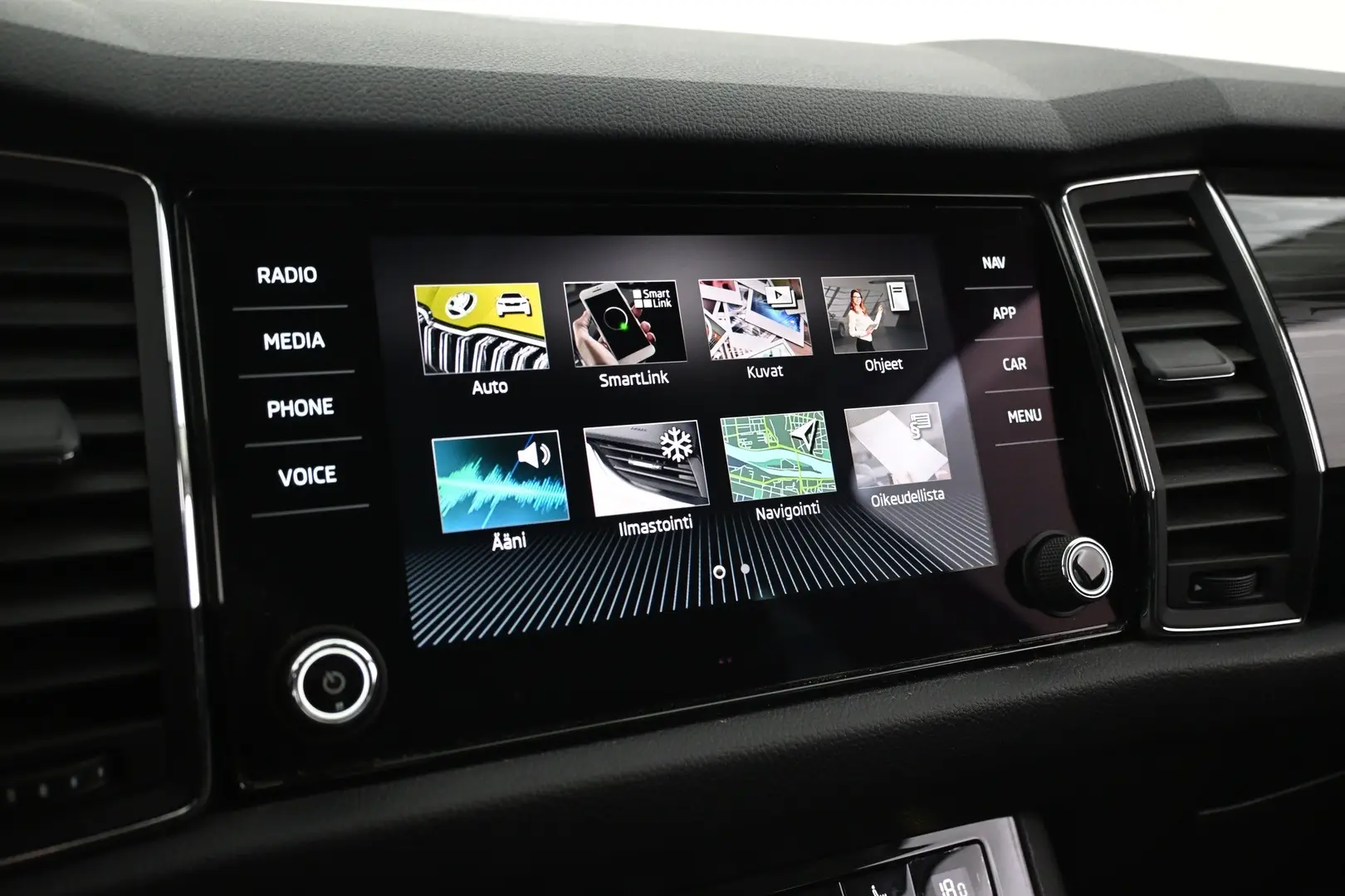 Car Image - 43jbylorwvF4qSghF8emRC