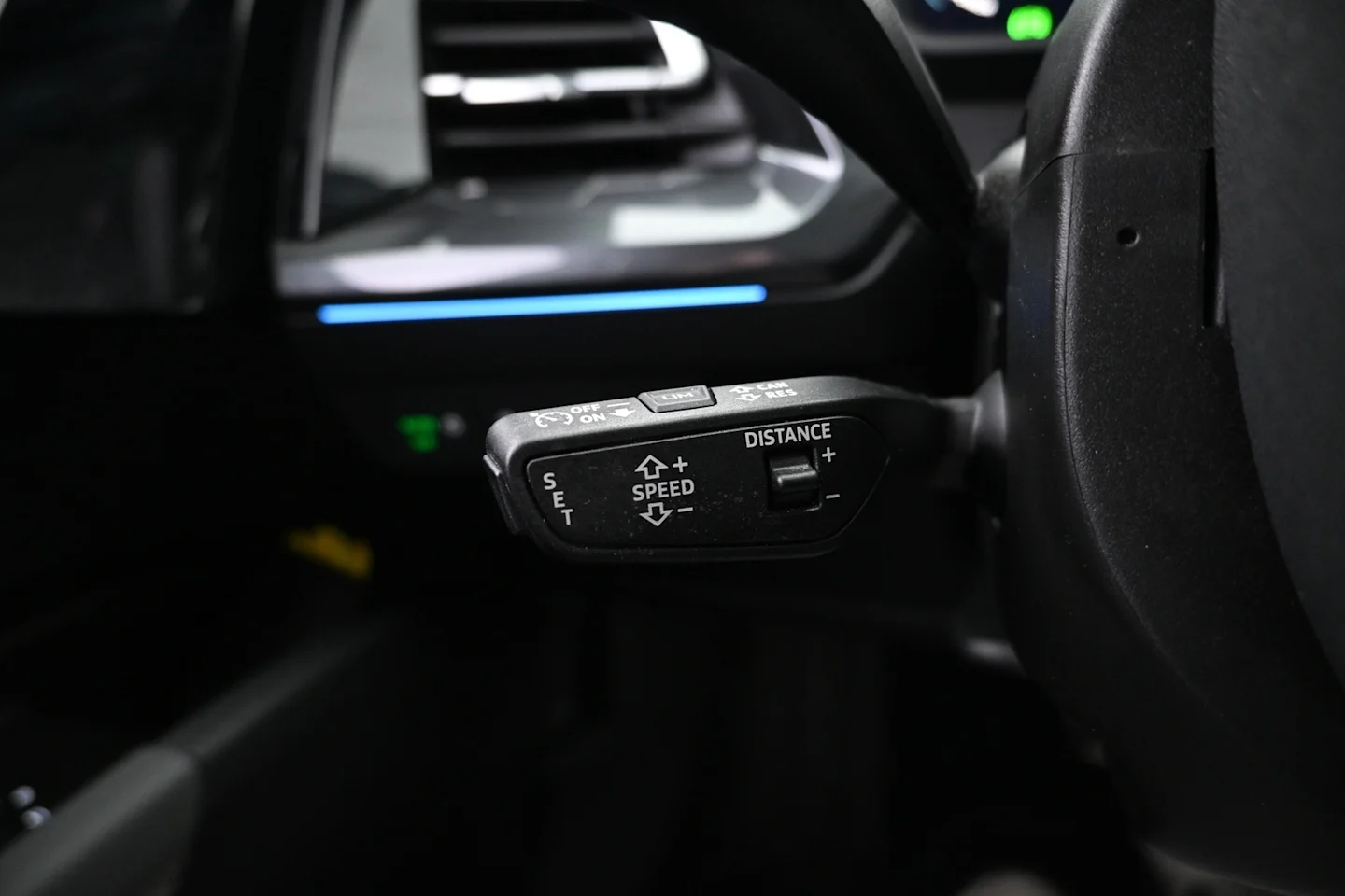 Car Image - 6Y3mLT303kXviRKQ3gvYe3